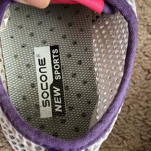 EYUSHIJIA Quick Drying Mesh Slip On Water Shoes - Picture 8 of 8